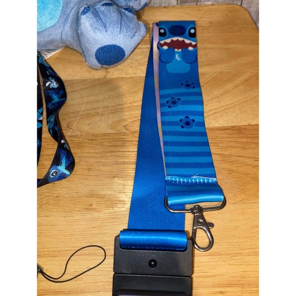 Lot of 4 Disney Stitch items Plush Stuffed Animal Toy Socks Lanyards - Picture 4 of 8